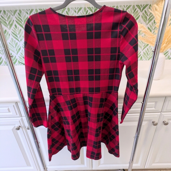 ⭐Christmas Buffalo Check Girls Long Sleeve Dress XXL⭐ - Picture 2 of 5
